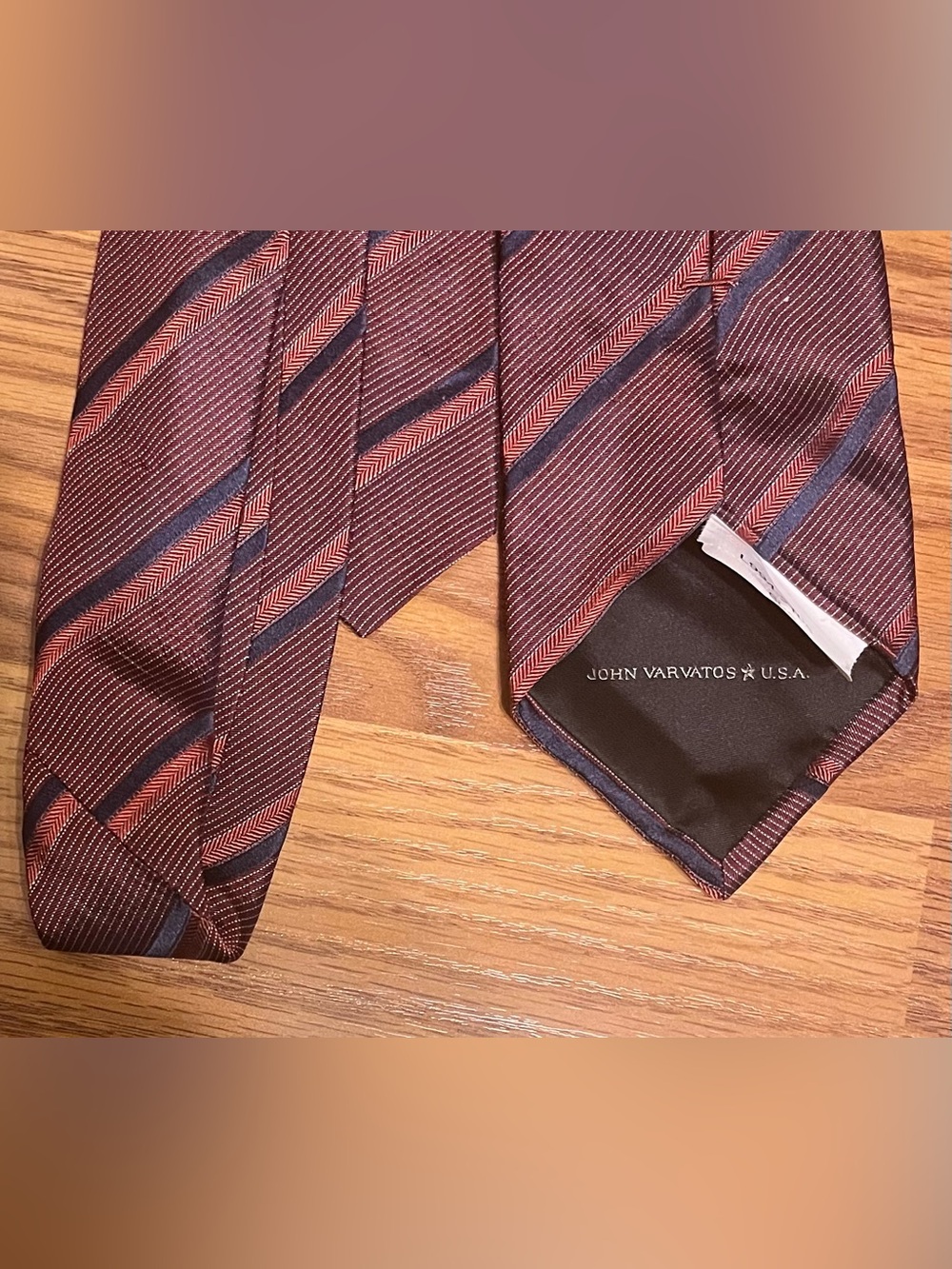 John Varvatos 💯 Silk Burgundy and Navy Diagonal Stripe Tie